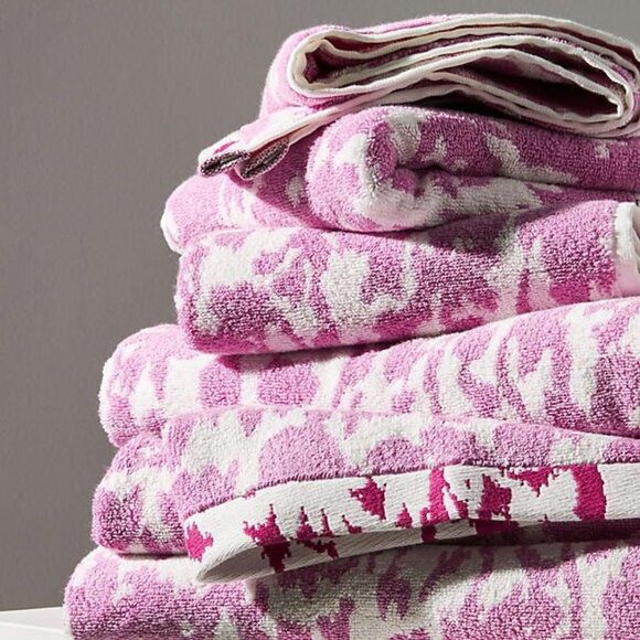 Anthropologie Charline Hand Towel NWT - Picture 1 of 2